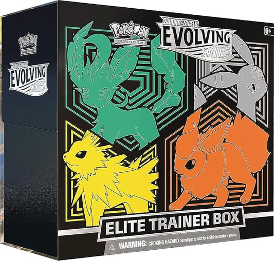 Evolving Skies Elite Trainer Box (Random box art)